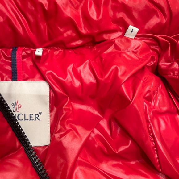 Moncler  woman’s red jacket/ new with out  tags size 1 - Picture 6 of 8